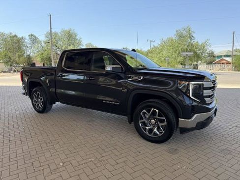 New 2026 GMC Sierra 1500 SLE image 11
