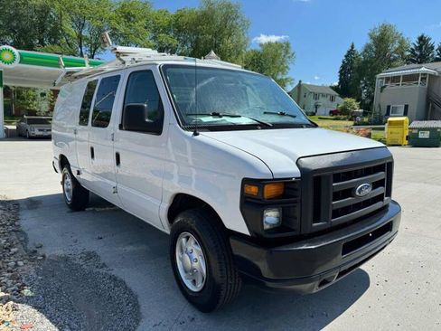 Used 2014 Ford E-250 and Econoline 250 w/ Power Group RWD image 7