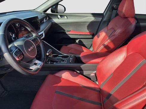 Used 2024 Kia K5 GT-Line image 12