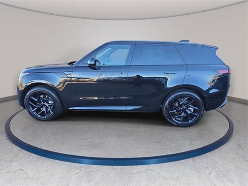 New 2026 Land Rover Range Rover Sport Dynamic SE image 8