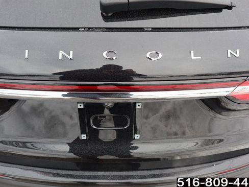 Used 2022 Lincoln Corsair AWD w/ Premium Package image 24