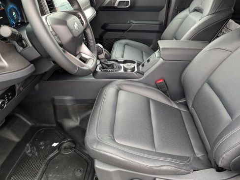 New 2025 Ford Bronco Big Bend w/ Black Diamond Package image 15