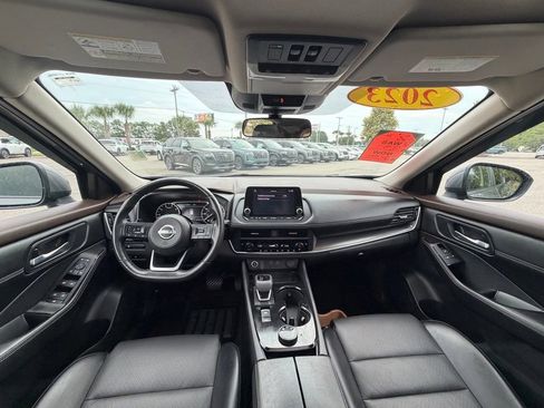 Certified 2023 Nissan Rogue SV w/ SV Premium B Package AWD/4WD image 25