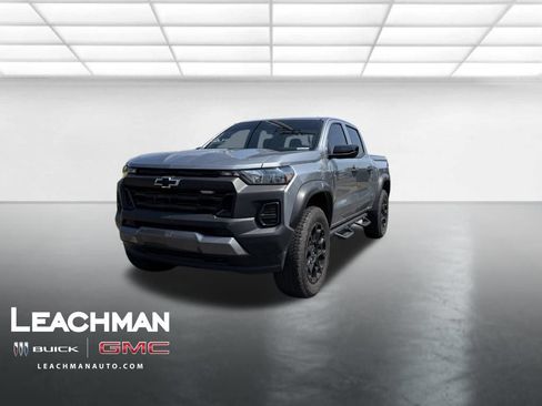 Used 2026 Chevrolet Colorado Trail Boss AWD/4WD image 9