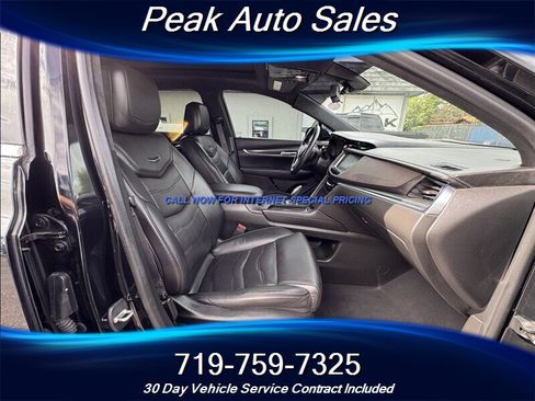 Used 2017 Cadillac XT5 Platinum w/ Driver Assist Package AWD/4WD image 36