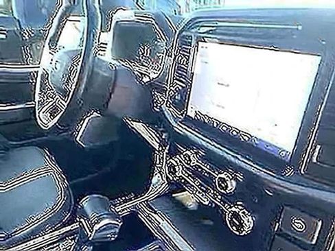 Used 2022 Ford F150 Platinum w/ Equipment Group 701A High AWD/4WD image 17