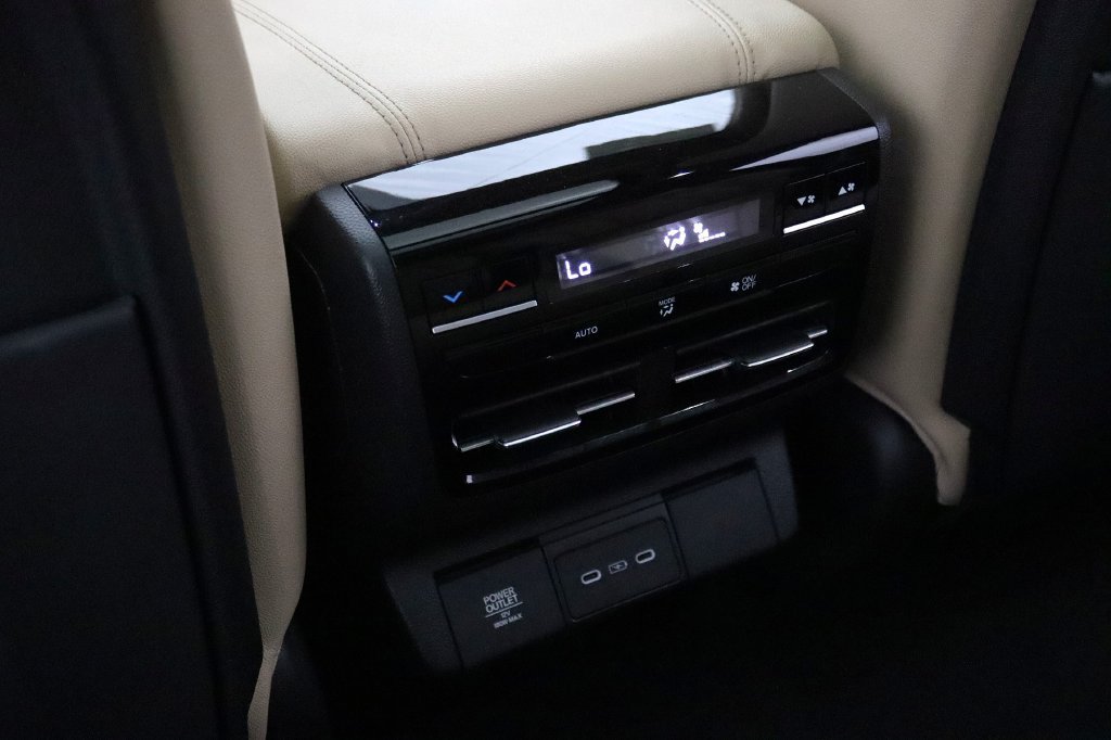 Certified 2025 Acura MDX SH-AWD image 10