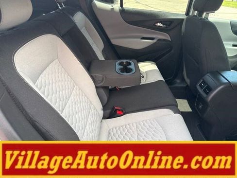 Used 2019 Chevrolet Equinox LT AWD/4WD image 41