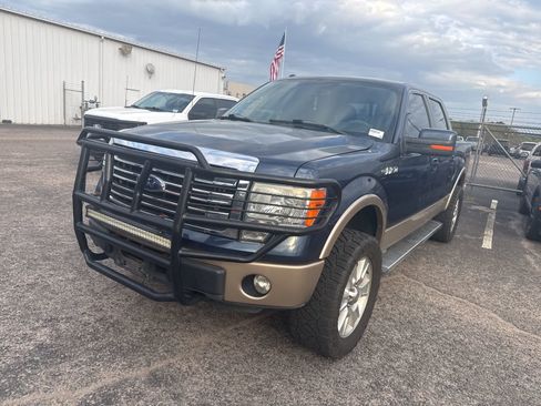 Used 2013 Ford F150 Lariat w/ Mid Equipment Group image 3