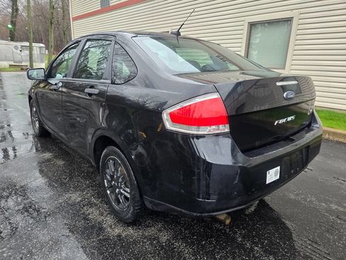 Used 2011 Ford Focus SE image 5