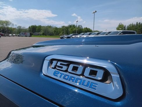 Used 2023 RAM 1500 Big Horn AWD/4WD image 21