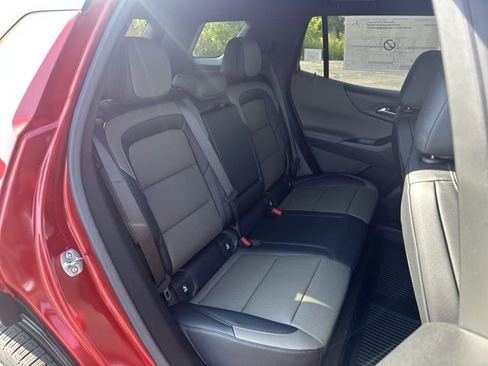 New 2026 Chevrolet Equinox LT w/ Convenience Package II image 27