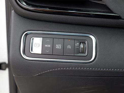 New 2025 Buick Enclave Sport Touring w/ Super Cruise Package image 18