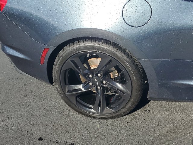 Certified 2020 Chevrolet Camaro LT RWD image 5