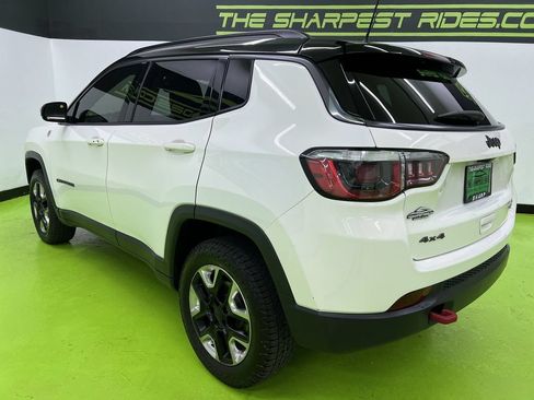 Used 2018 Jeep Compass Trailhawk w/ Cold Weather Group AWD/4WD image 7