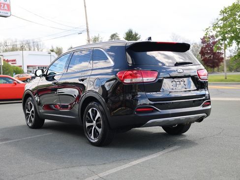 Used 2017 Kia Sorento EX AWD/4WD image 6