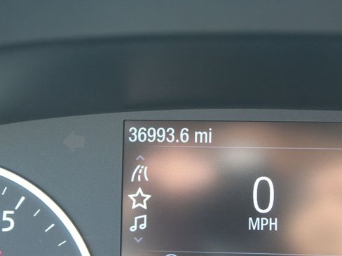 Used 2021 Ford EcoSport SE image 22