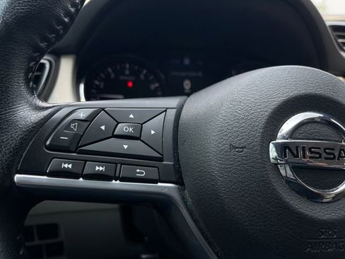 Used 2022 Nissan Rogue Sport SL w/ Premium Package image 14