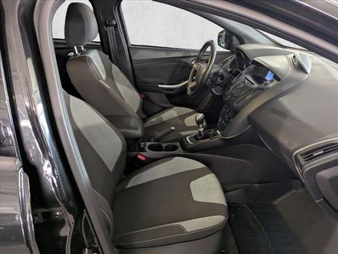 Used 2013 Ford Focus ST image 21