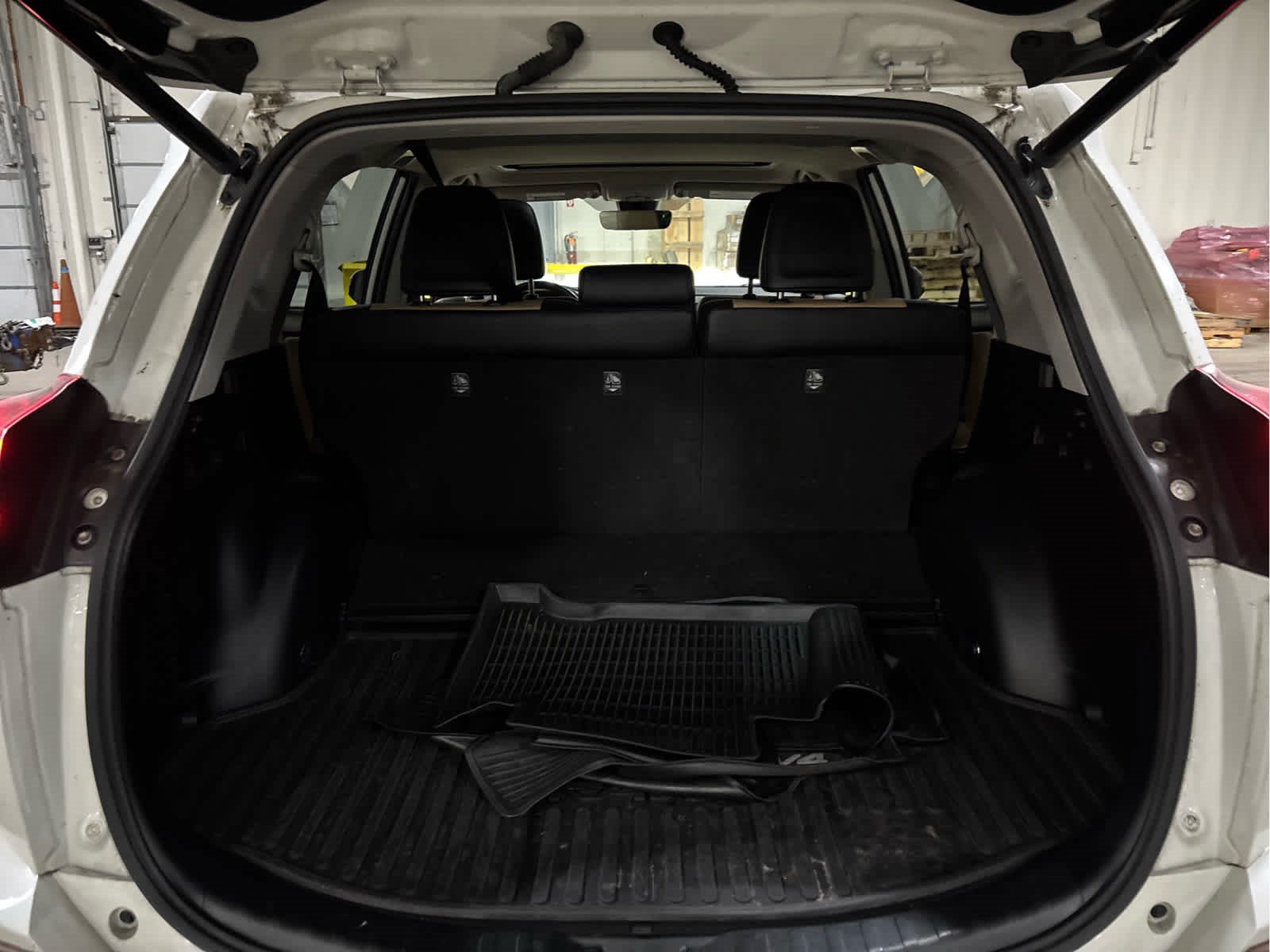Certified 2018 Toyota RAV4 Limited AWD/4WD image 7