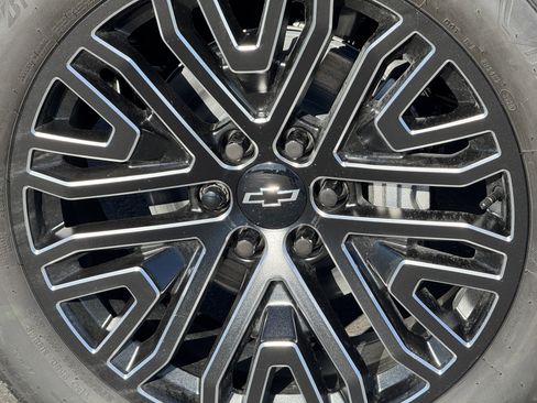 New 2026 Chevrolet Tahoe Premier w/ Sun And Tow Package image 8