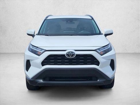 Used 2024 Toyota RAV4 XLE FWD image 2