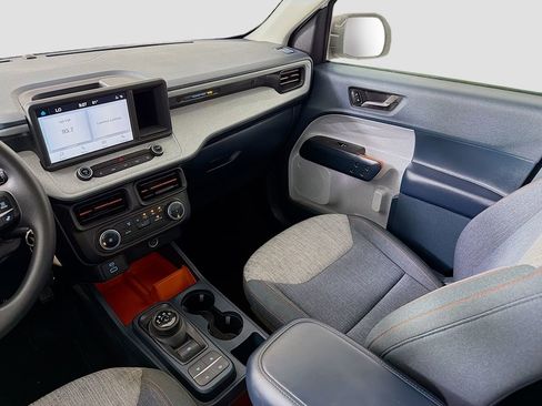 Used 2023 Ford Maverick XLT image 24