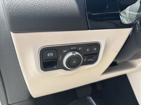 Certified 2026 Mercedes-Benz GLA 250 4MATIC image 13