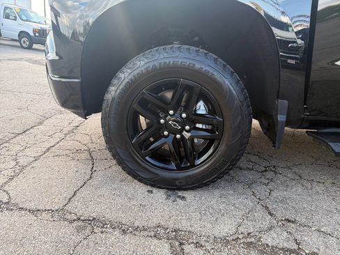 Used 2024 Chevrolet Silverado 1500 LT Trail Boss w/ LT Trail Boss Premium Package AWD/4WD image 30