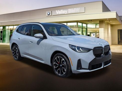 New 2026 BMW X3 xDrive30i w/ Premium Package AWD/4WD image 1