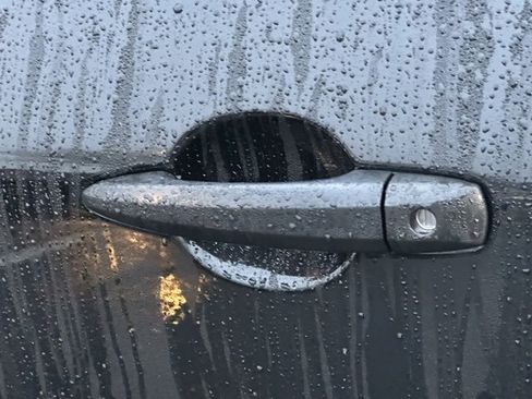 Certified 2023 Nissan Rogue S image 12