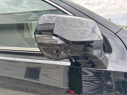 Used 2026 GMC Yukon Denali w/ Sun & Power Step Package AWD/4WD image 85