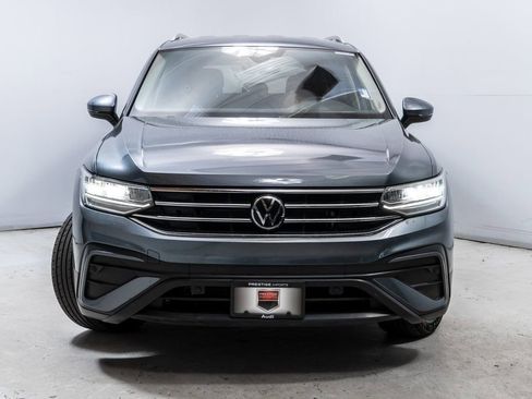 Used 2022 Volkswagen Tiguan SE AWD/4WD image 10