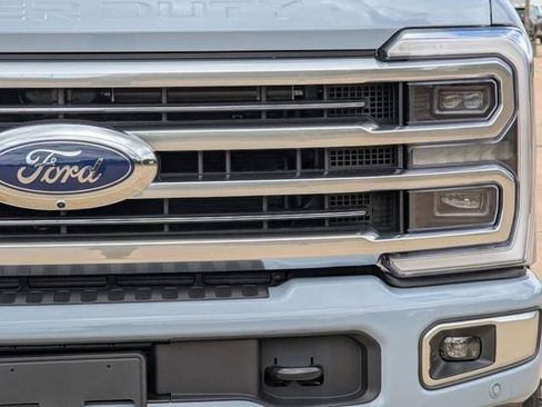 New 2026 Ford F250 Platinum w/ Platinum Plus Package AWD/4WD image 35
