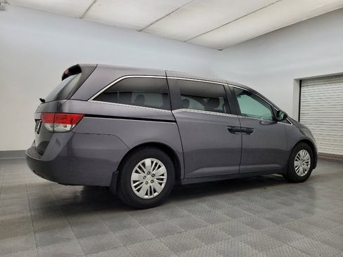 Used 2016 Honda Odyssey LX image 10