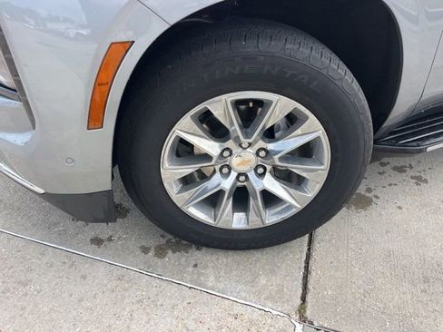 Used 2025 Chevrolet Tahoe Premier RWD image 41