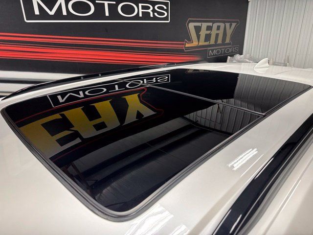 Used 2020 Chevrolet Blazer RS w/ LPO, Floor Liner Package FWD image 8