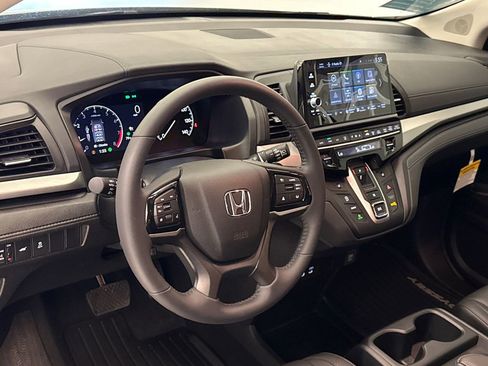 Certified 2026 Honda Odyssey EX-L image 20