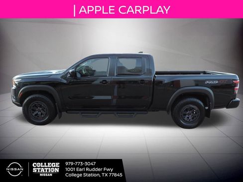 Used 2025 Nissan Frontier PRO-4X image 7