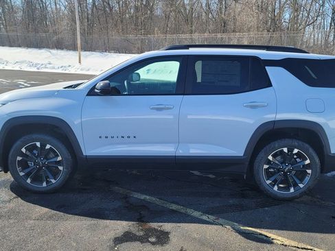 New 2026 Chevrolet Equinox RS image 7