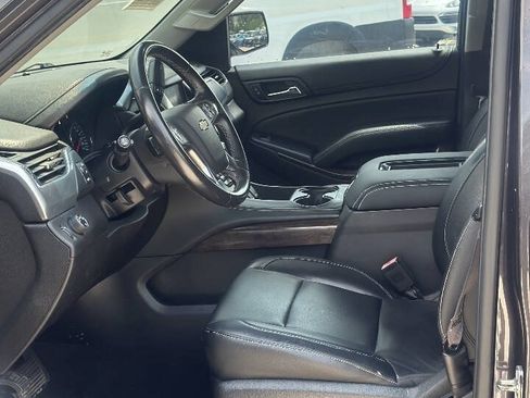 Used 2017 Chevrolet Tahoe LT RWD image 14