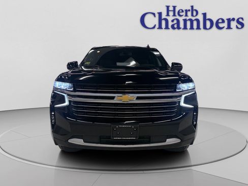 Used 2021 Chevrolet Suburban LT image 4