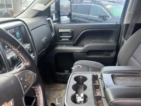 Used 2015 Chevrolet Silverado 3500 LT w/ LT Convenience Package image 15