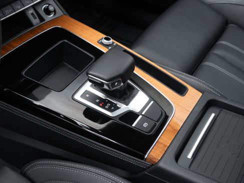 Certified 2023 Audi Q5 2.0T Prestige w/ Prestige Package image 19