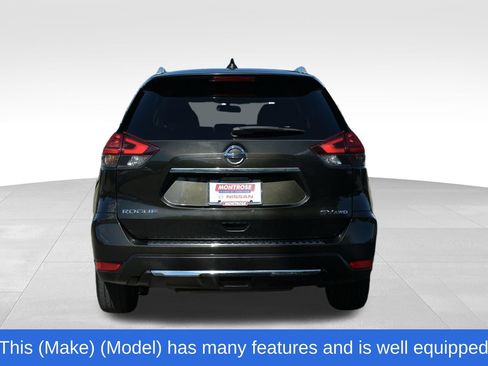 Used 2017 Nissan Rogue SV AWD/4WD image 10