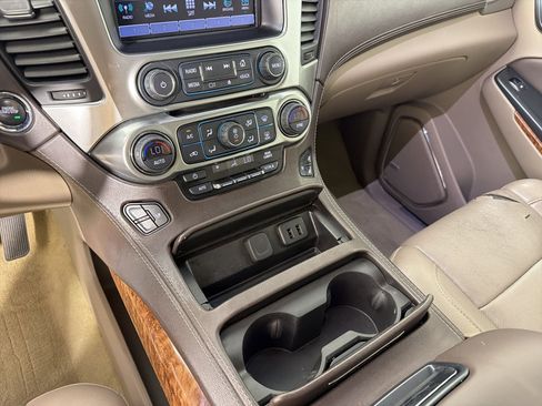 Used 2018 Chevrolet Tahoe Premier image 24
