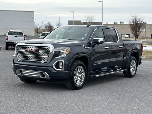 Used 2022 GMC Sierra 1500 Denali w/ Driver Alert Package II AWD/4WD image 29