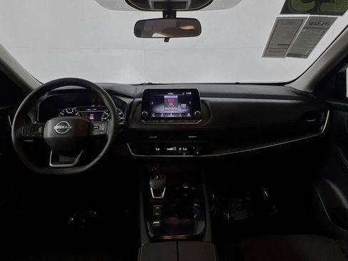 Used 2025 Nissan Rogue SV FWD image 26