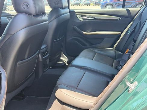 Used 2025 Cadillac CT5 V RWD image 18