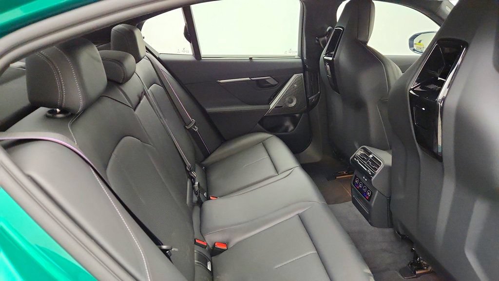Used 2026 BMW M5 w/ Carbon Package AWD/4WD image 22